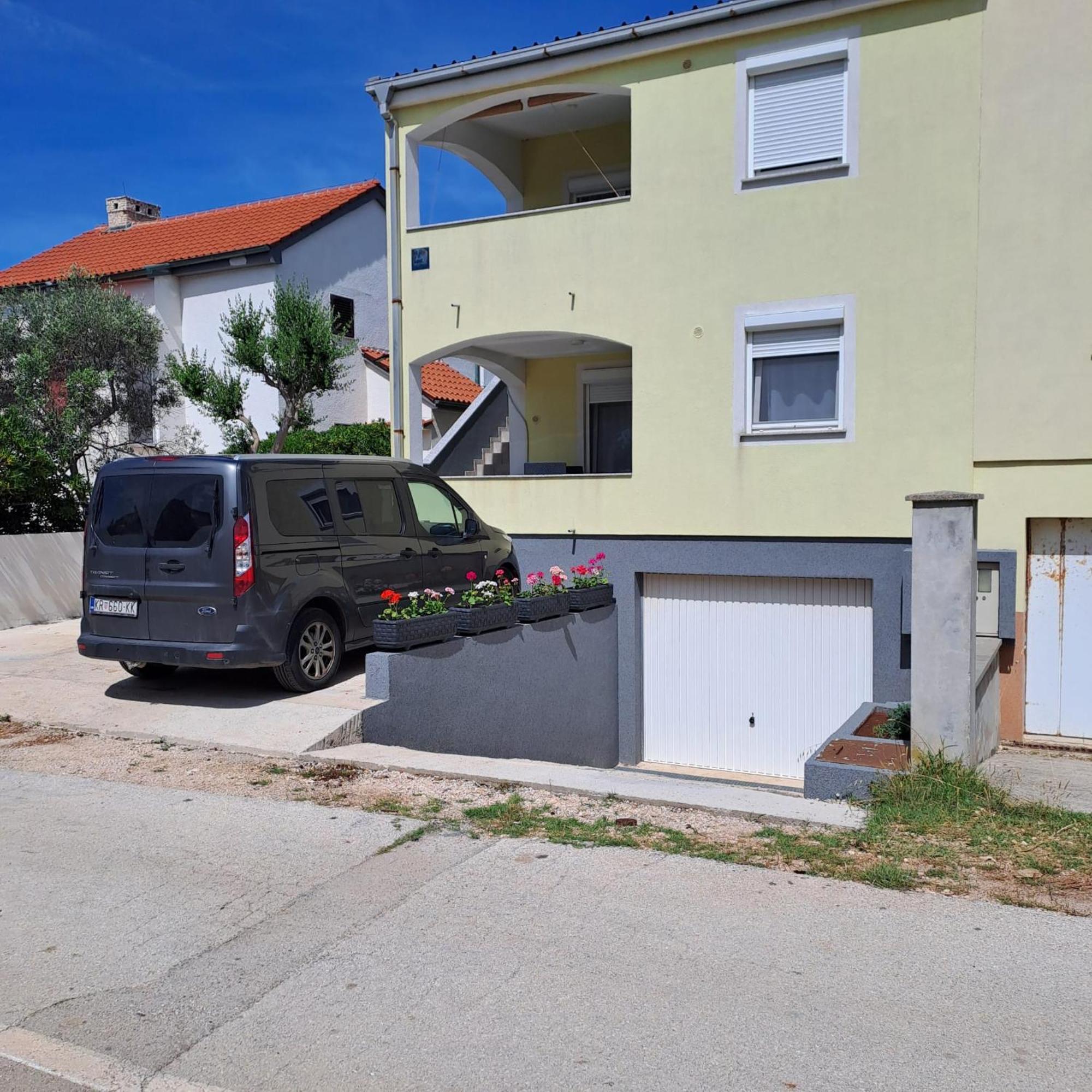 Apartments Cecilija Povljana Εξωτερικό φωτογραφία